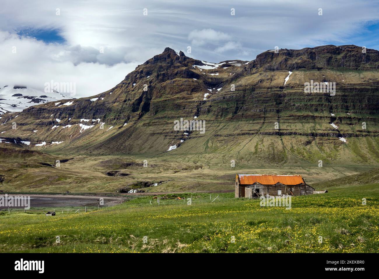 Kirkjufellsfoss; Snaefellness; Islandia Foto de stock