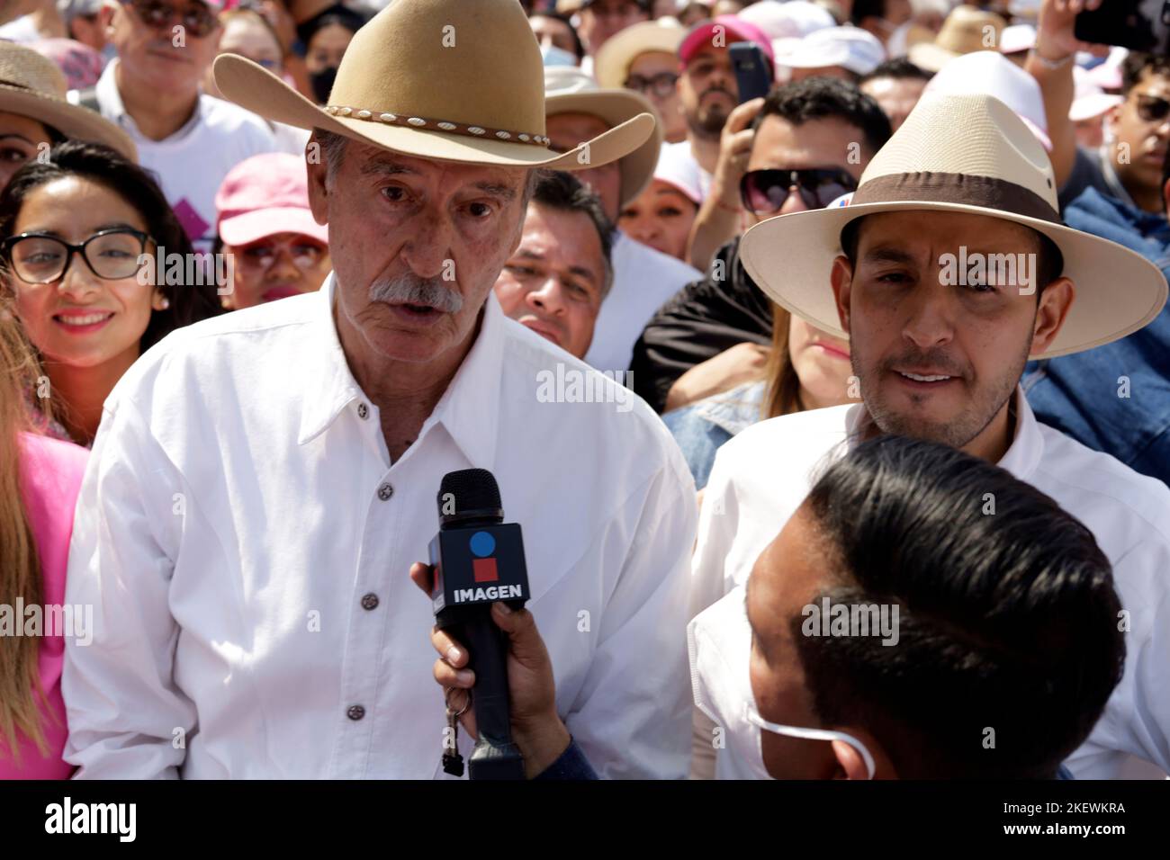 No Exclusivo: 13 de noviembre de 2022, Ciudad de México, México: El ex presidente mexicano Vicente Fox Quesada, líder nacional del Partido Acción Nacional, Mar Foto de stock