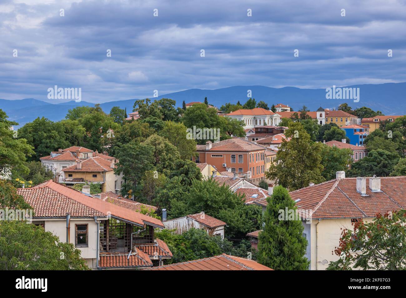 Ciudad de Plovdiv, capital de la provincia de Plovdiv, en el centro-sur de Bulgaria Foto de stock