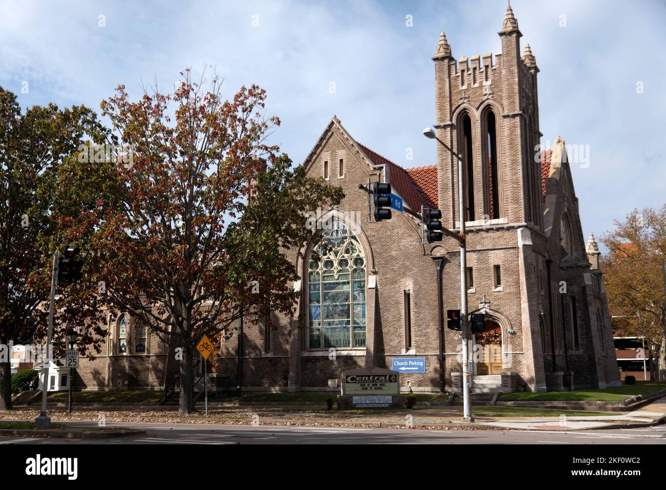 Iglesia bautista central fotografías e imágenes de alta resolución - Alamy Iglesia bautista central fotografías e imágenes de alta resolución - Alamy