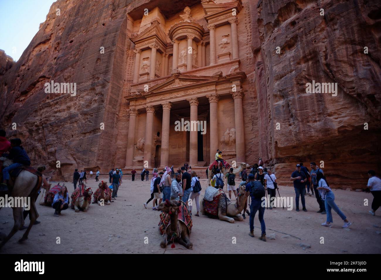 Patrimonio de la Humanidad de la antigua ciudad de Petra en Jordania. Foto de stock