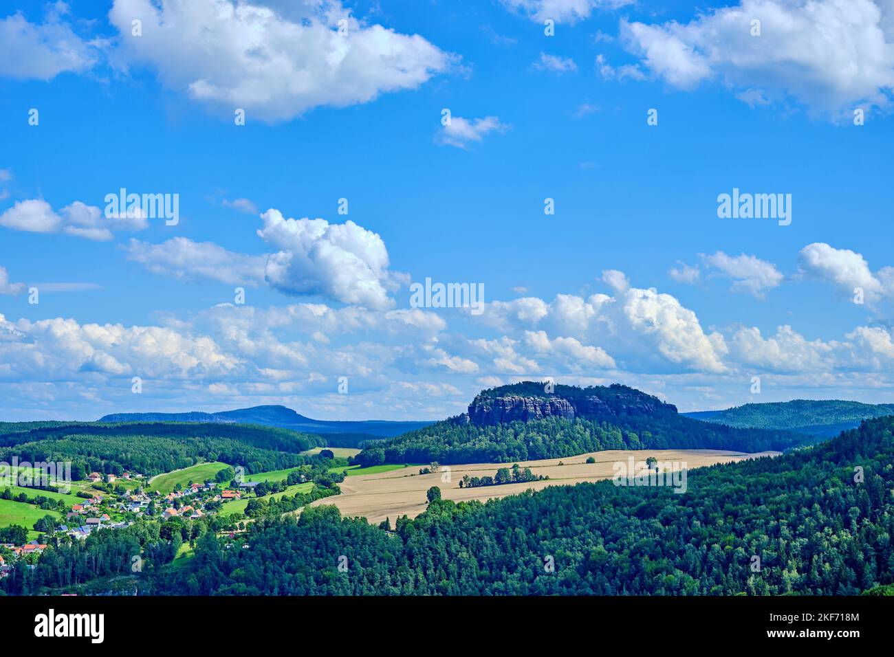 Elbe Sandstone Mountains o Saxon Switzerland, Sajonia, Alemania. Foto de stock