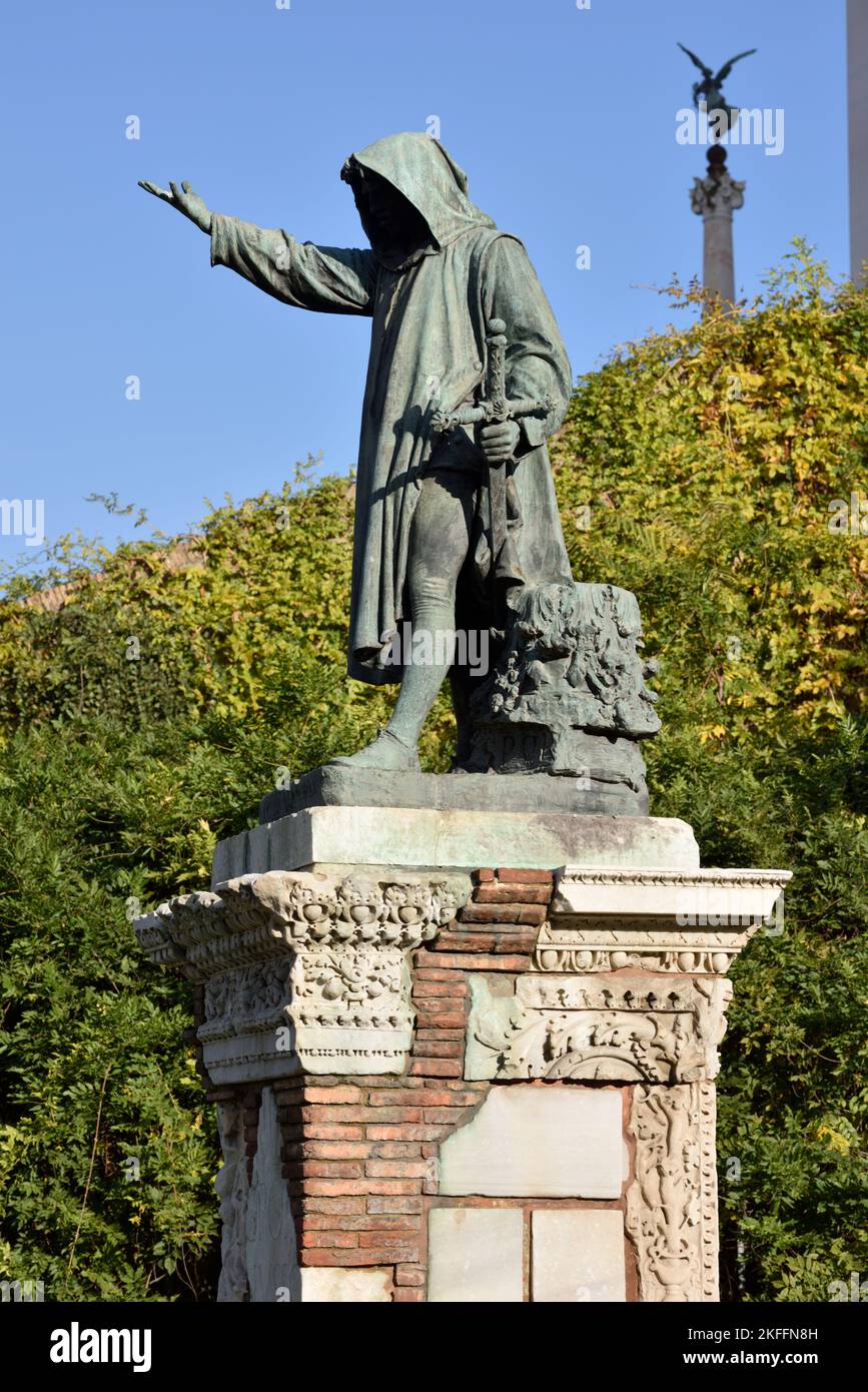 italia, roma, colina capitolina, estatua de bronce de la cola di rienzo Foto de stock
