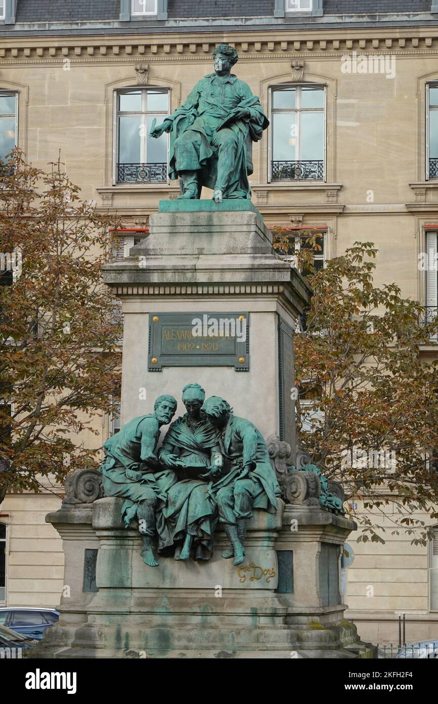 París, Denkmal Alexandre Dumas // París, Monumento a Alexandre Dumas Foto de stock