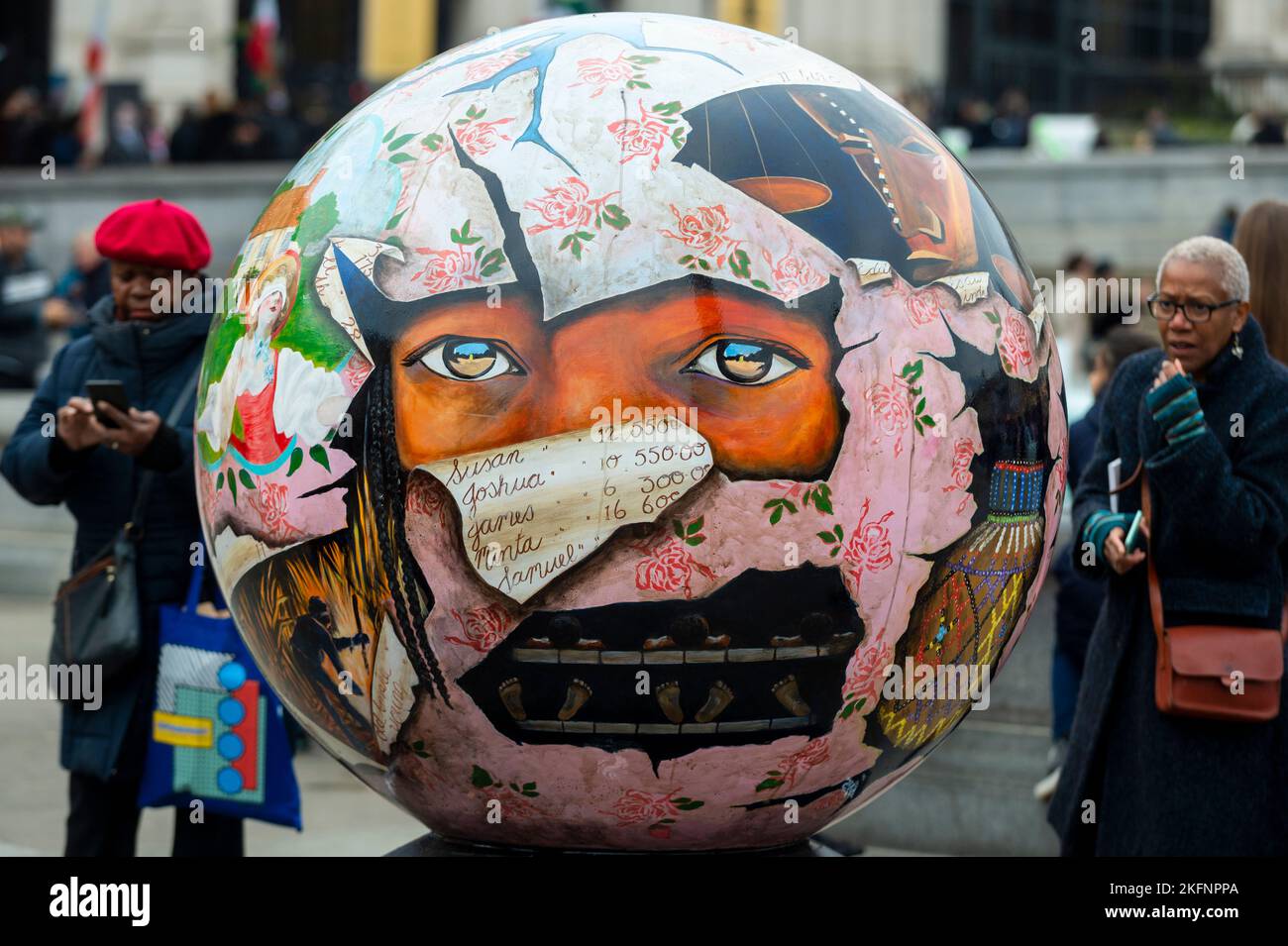 Londres, Reino Unido. 19 de noviembre de 2022. Una de las 96 esculturas