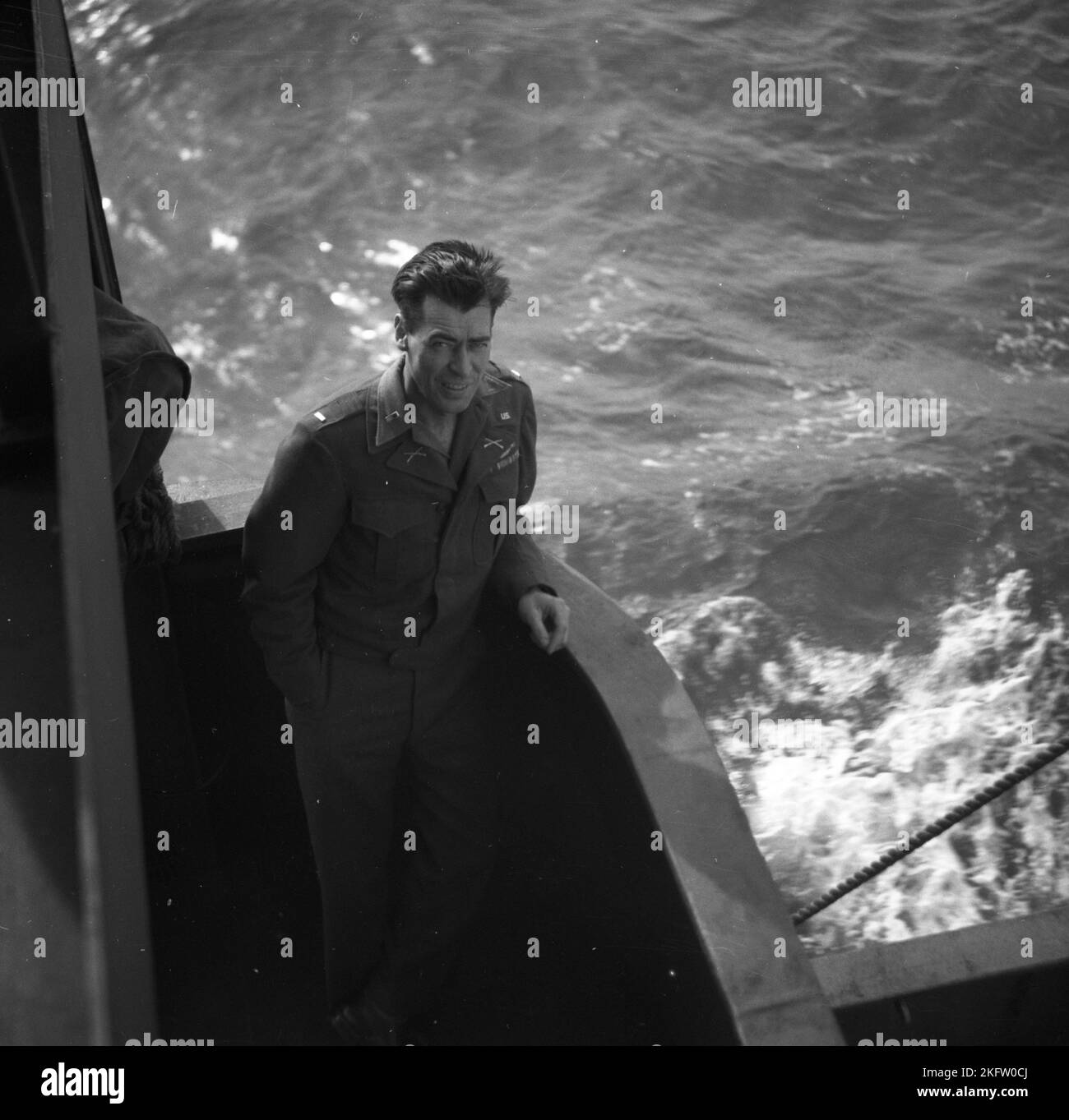 Veteranos del Ejército de los Estados Unidos que regresan a casa en el buque Elgin Victory al final de la Segunda Guerra Mundial SS Elgin Victory, un buque tipo VC2-S-AP2 Victory construido por Permanente Metals Foto de stock
