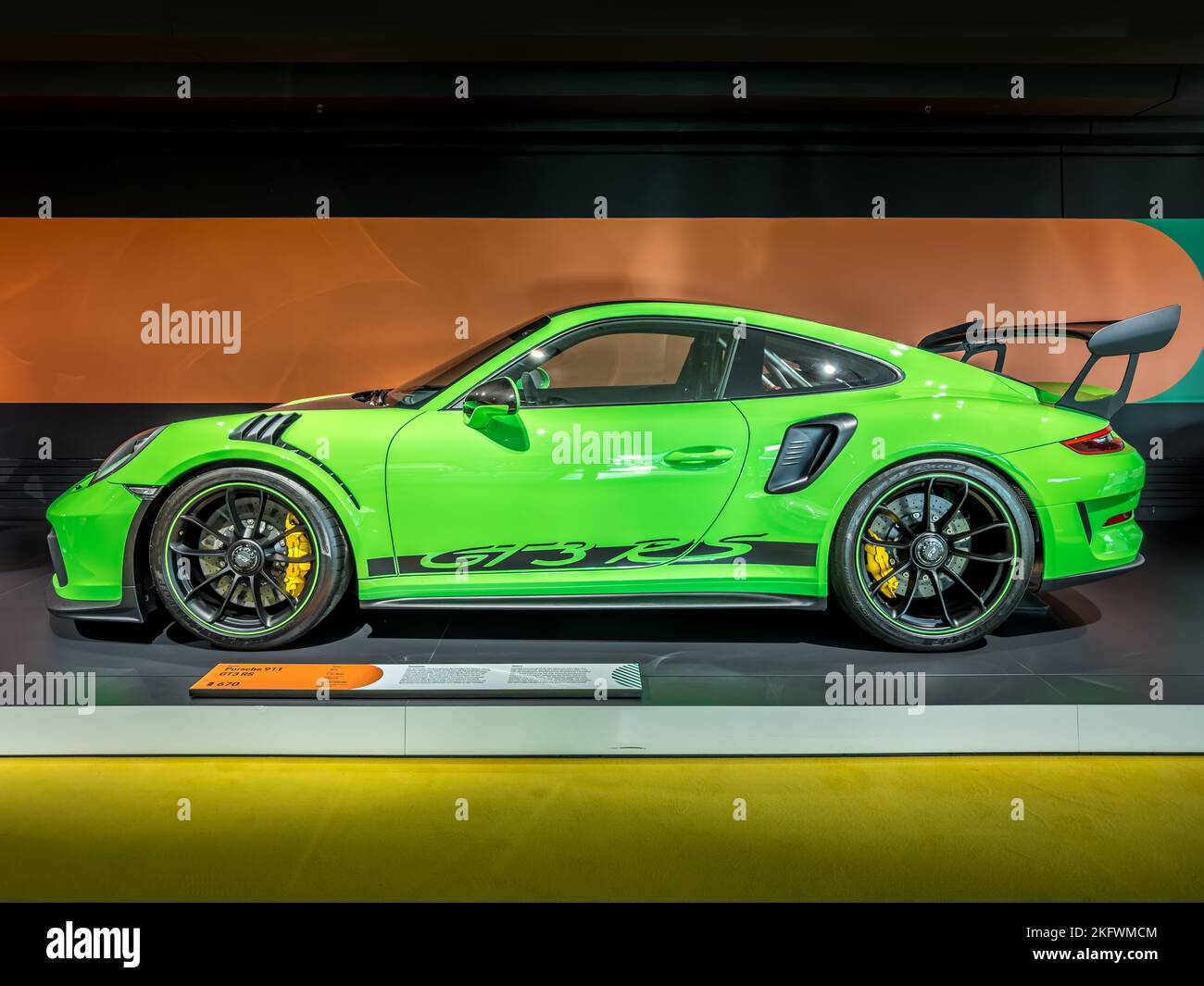 Stuttgart-Zuffenhausen - 12 de noviembre de 2022 - Museo Porsche, Porsche 911 GT3 RS Foto de stock