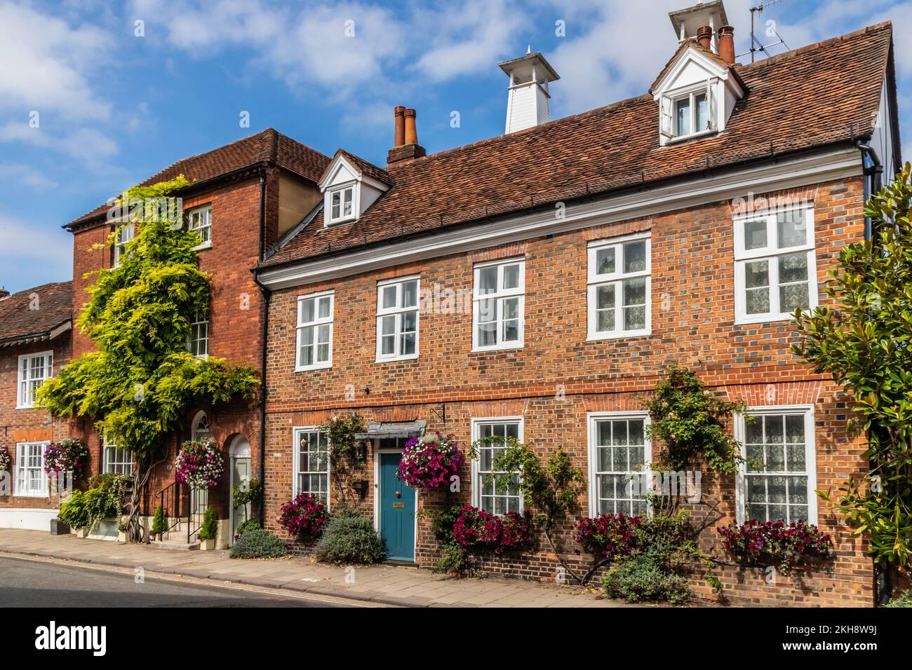 Casas en New Street, Henley on Thames, Oxfordshire, Inglaterra Foto de stock
