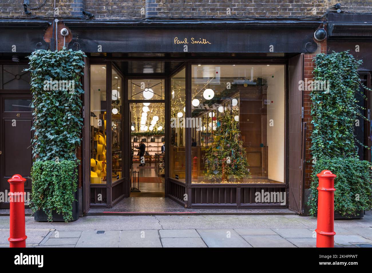 Paul smith floral street london fotografías e imágenes de alta resolución -  Alamy