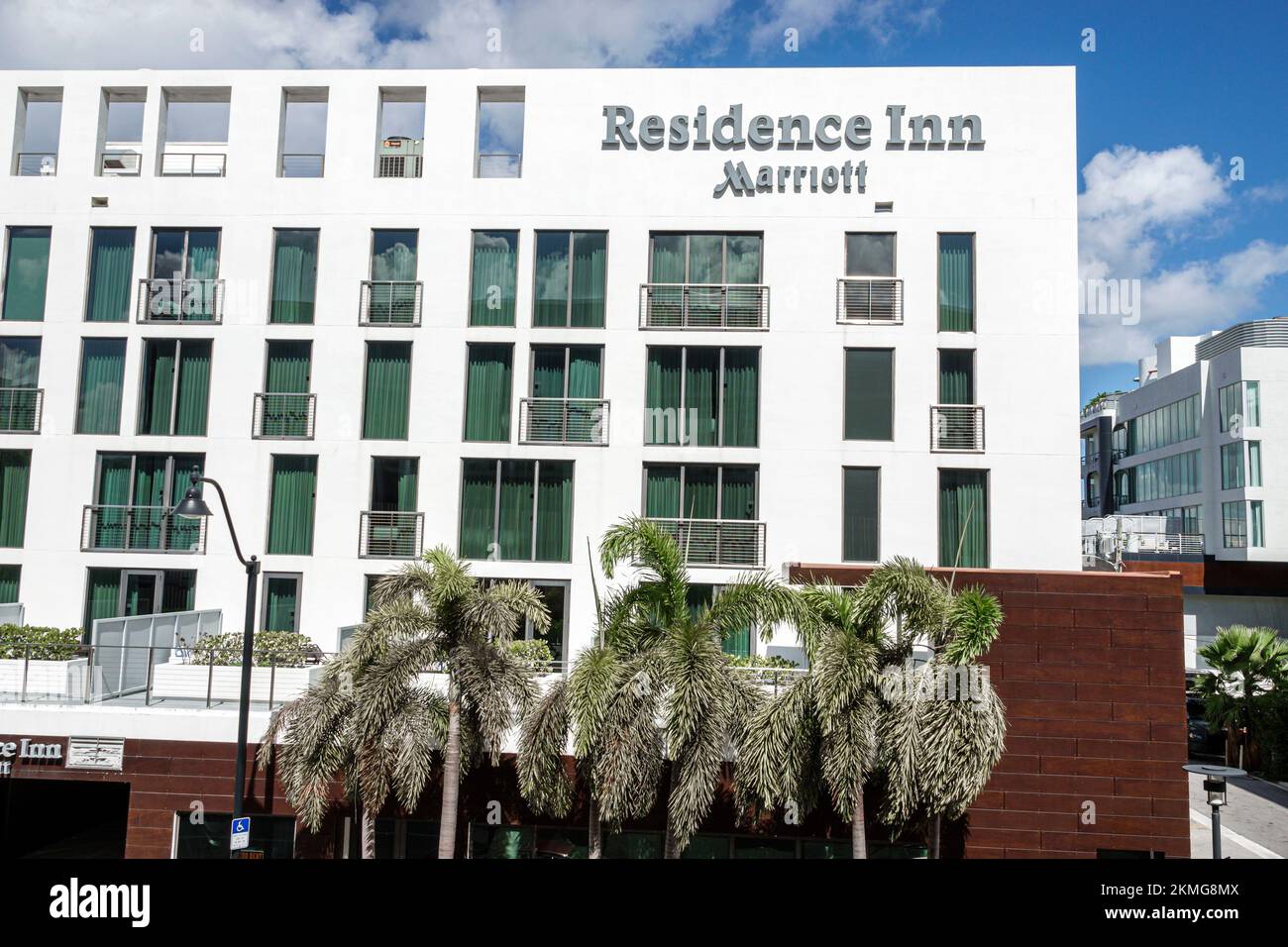 Hoteles en Miami Beach, Florida, Residence Inn Marriott, alojamiento en posadas, moteles, fuera de los edificios de la entrada frontal exterior Foto de stock