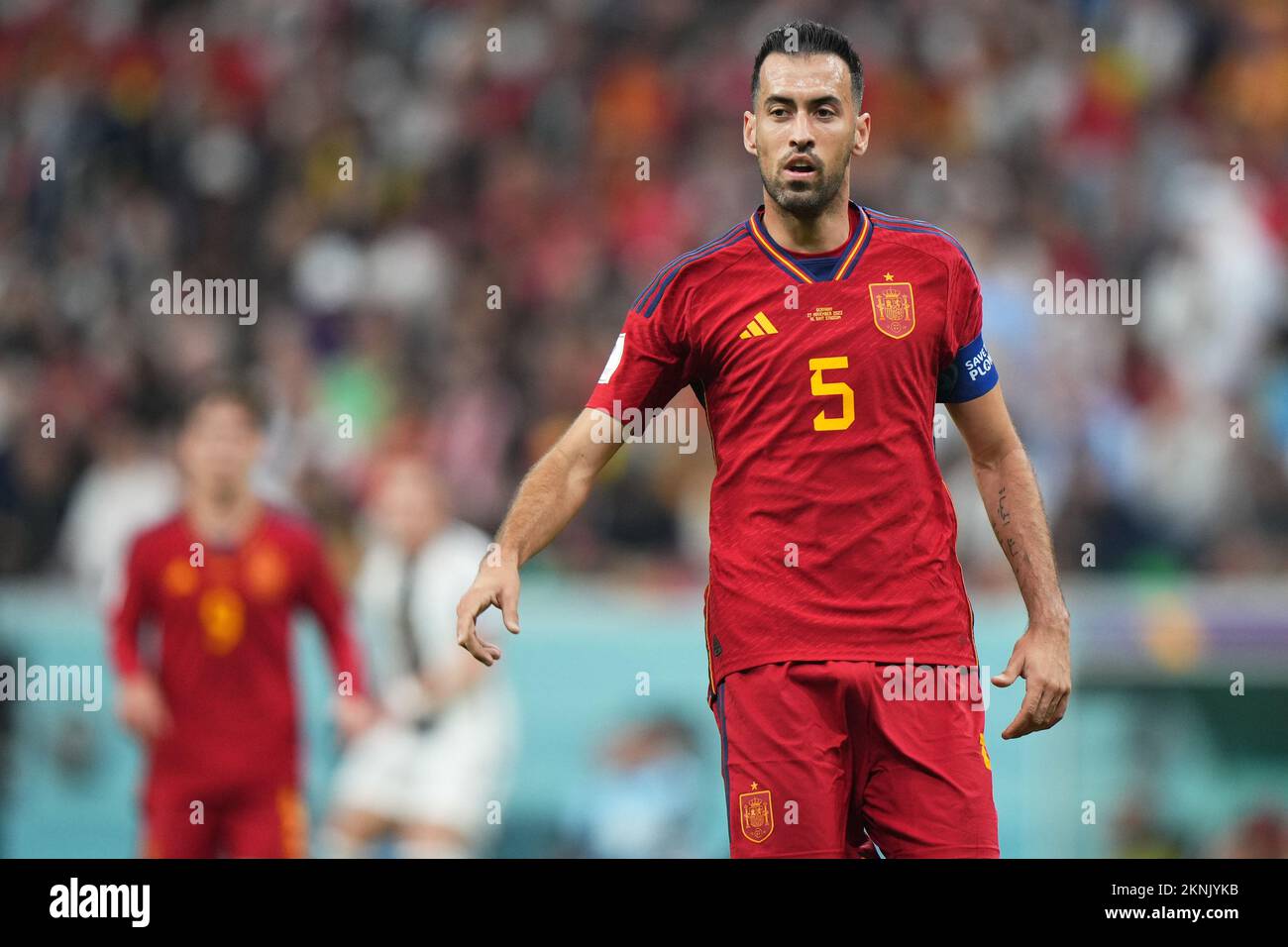 Sergio Busquets de España durante la Copa Mundial de la FIFA, Qatar. , . En Al Khor, Qatar. (Foto de Bagu Blanco/PRESSIN) Crédito: SIPA USA/Alamy Live News Foto de stock
