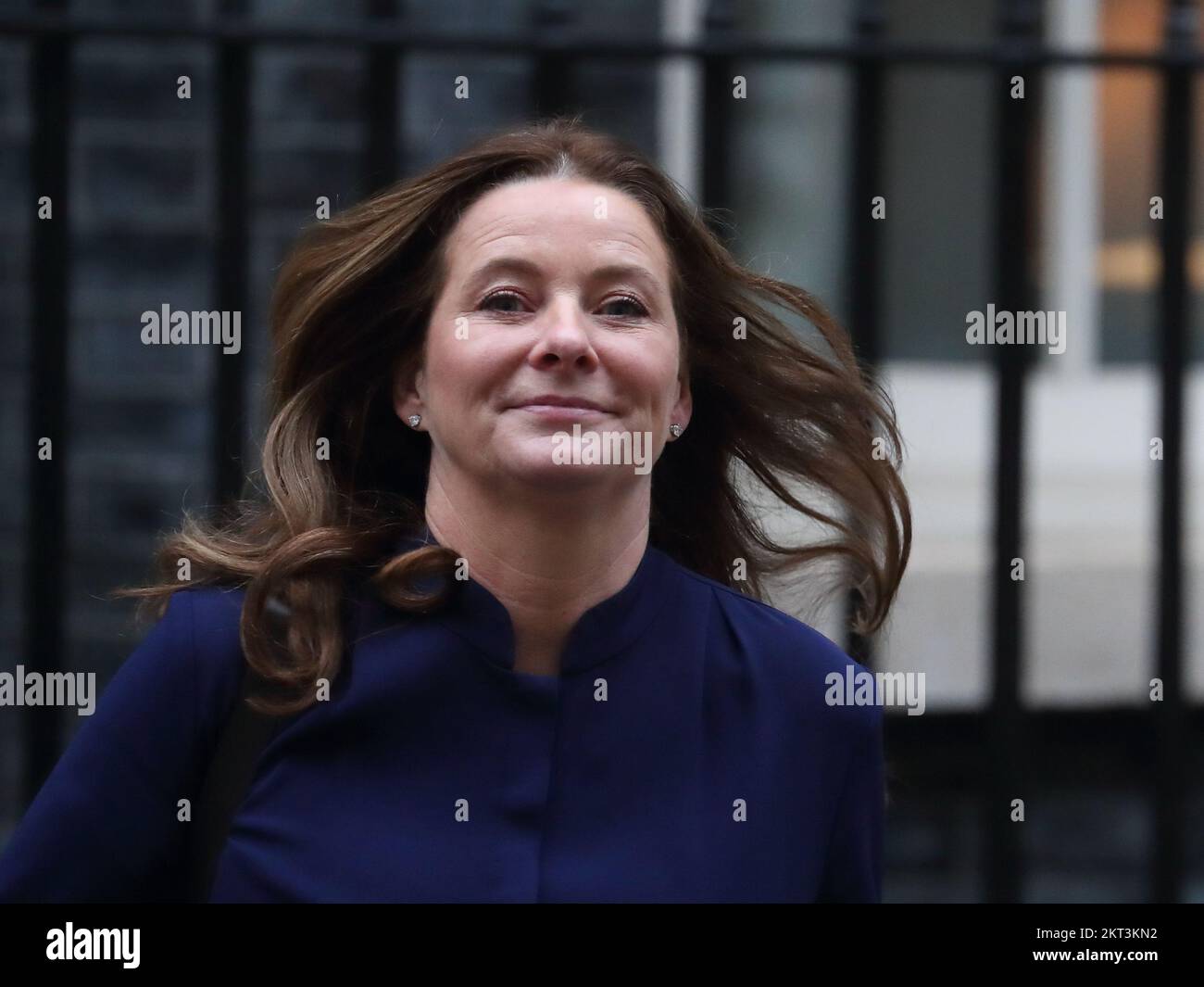Downing Street, Londres, Reino Unido. 29th de Nov de 2022. La Secretaria de Estado para la Educación Gillian Keegan se va después de la Reunión de Gabinete en el nº 10 de Downing Street. Crédito: Uwe Deffner/Alamy Live News Foto de stock