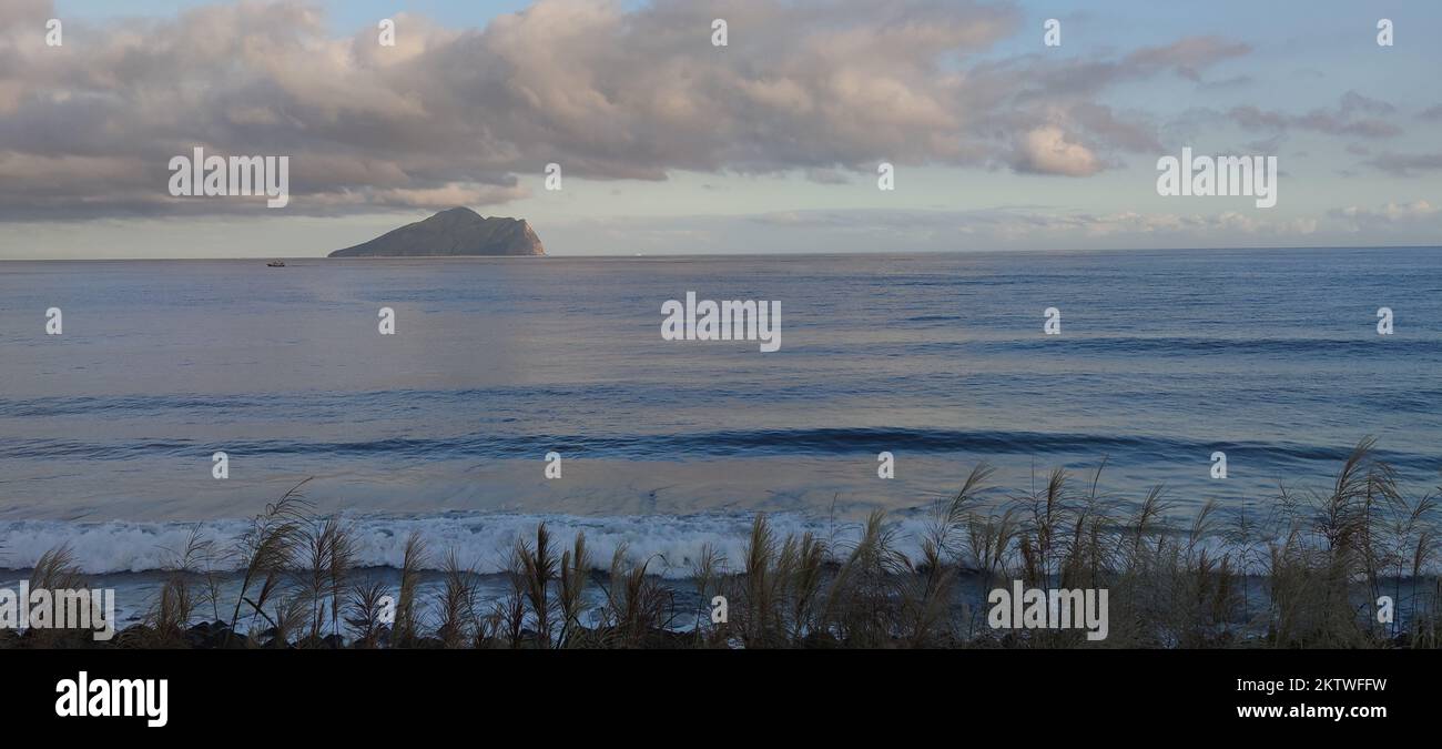 Isla Guishan Isla Tortuga en el condado de Yilan, Taiwán Foto de stock