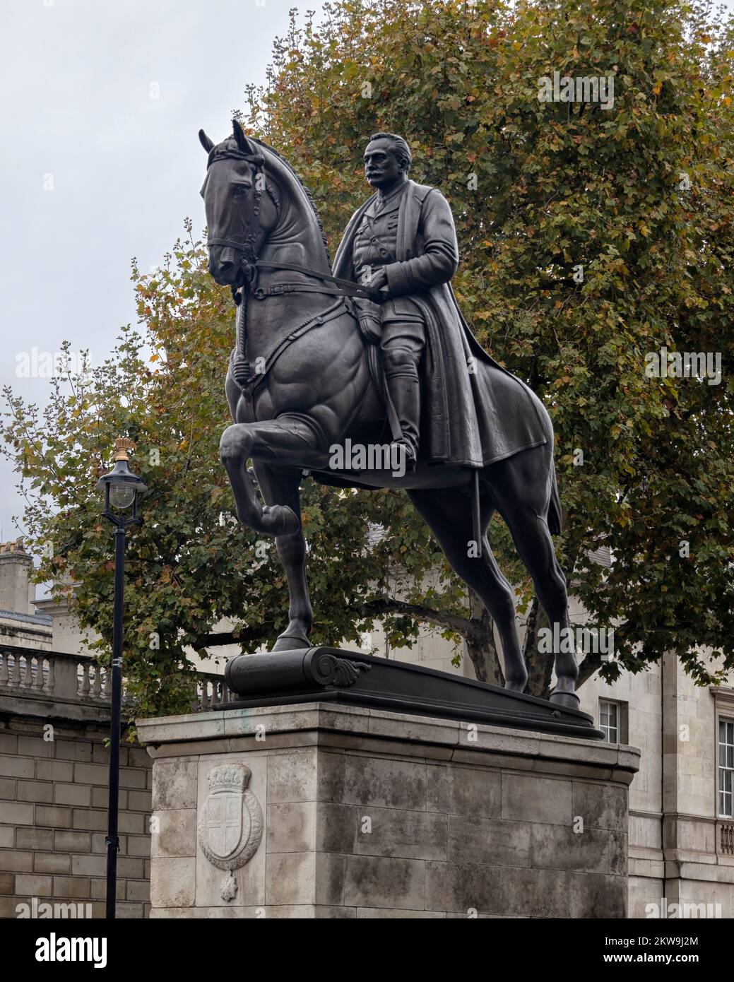 LONDRES, Reino Unido - 16 DE NOVIEMBRE de 2022: El Memorial de Earl Haig (por Alfred Frank Hardiman) en Whitehall Foto de stock
