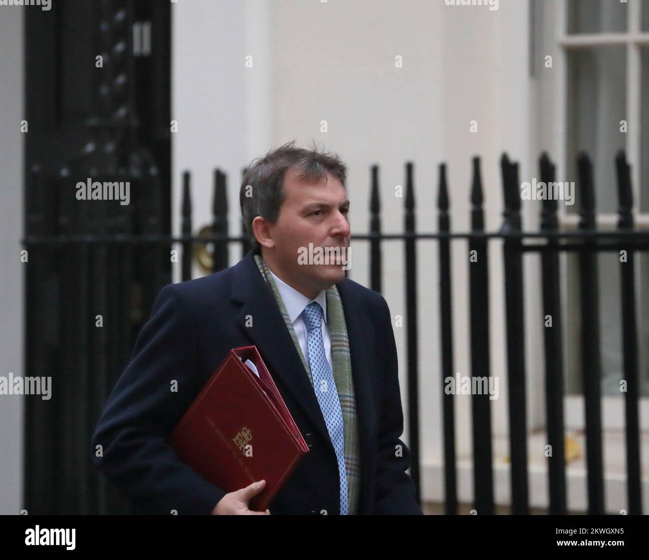 Downing Street, Londres, Reino Unido. 29th de Nov de 2022. El Secretario Principal del Tesoro John Glen llega a la reunión del Gabinete en el nº 10 de Downing Street. Foto de stock