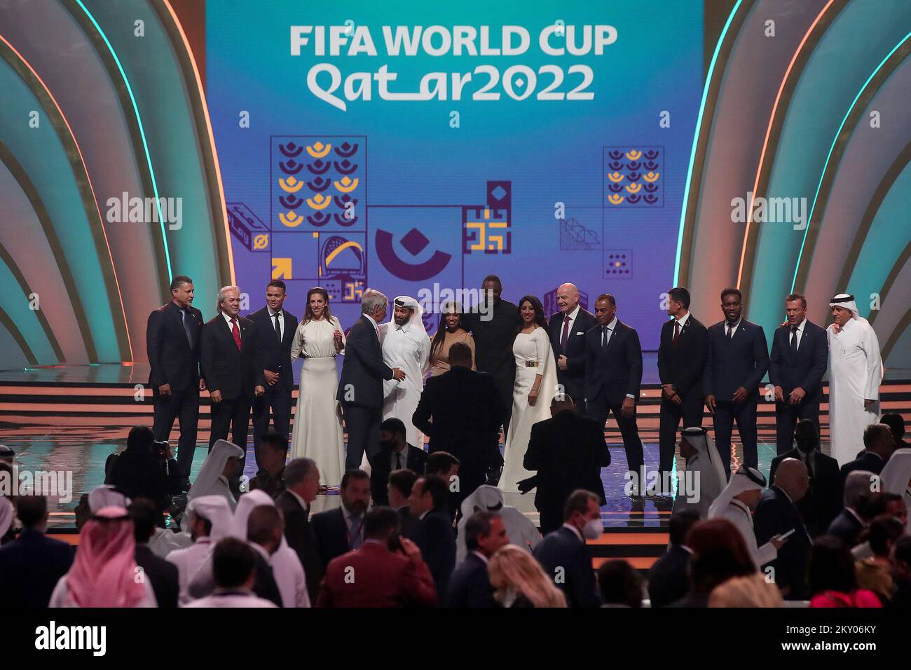 Durante el sorteo final de la Copa Mundial de la FIFA Qatar 2022 en el Centro de Exposiciones de Doha el 01 de abril de 2022 en Doha, Qatar. Foto: Igor Kralj/PIXSELL Foto de stock