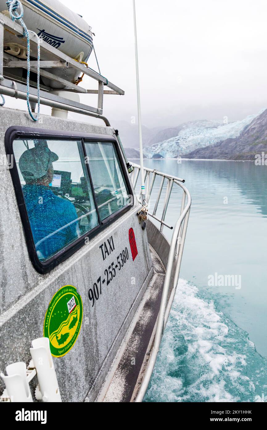 Alquiler de barcos con visita al glaciar Shoup; bahía Shoup; brazo Valdez; estrecho Prince William; Valdez; Alaska; EE.UU Foto de stock