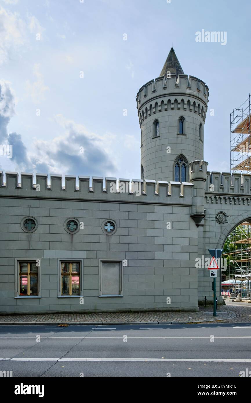 Straßenszene Am Nauener Tor In Potsdam Brandenburg Deutschland 7