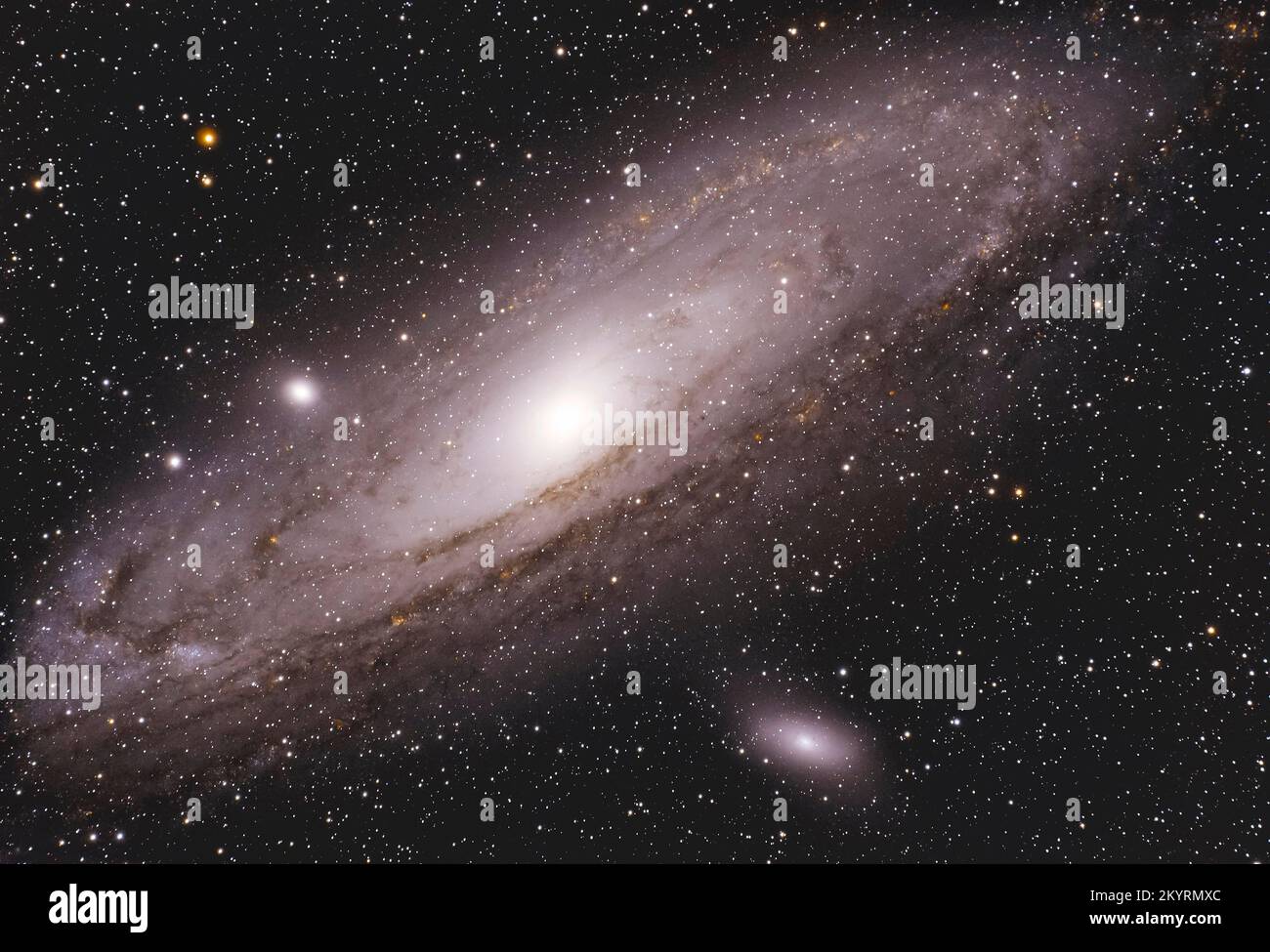 Cielo profundo, Galaxia de Andrómeda, M31, en la constelación de Andrómeda Foto de stock