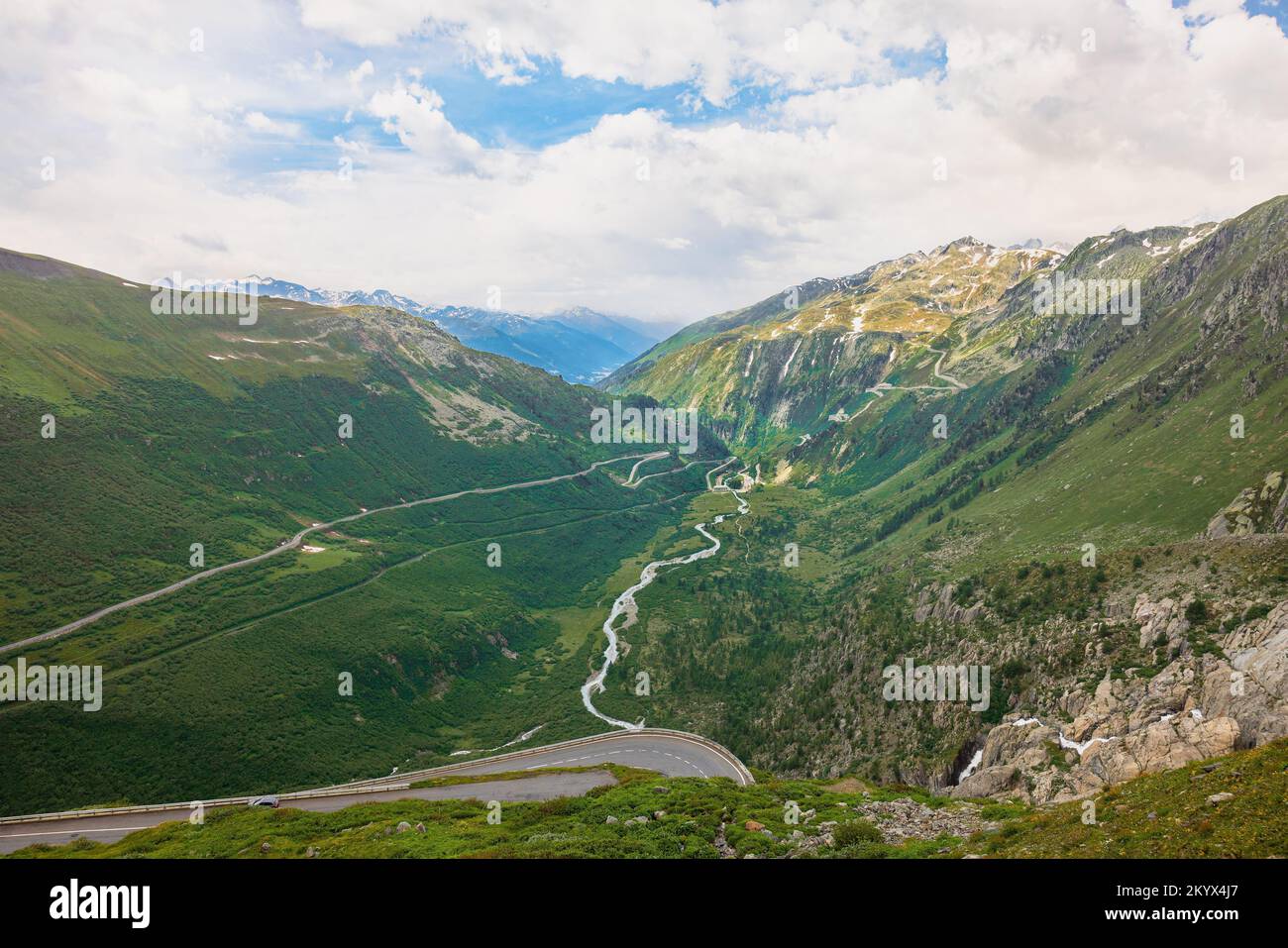 hermoso paisaje de montaña de los alpes suizos Foto de stock