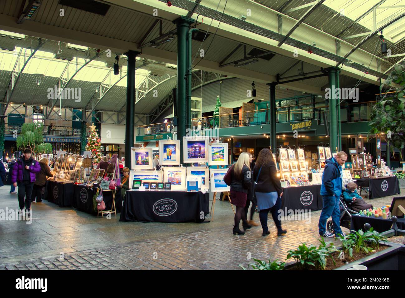 Interior Merchant Square Feria de Arte y Diseño ciudad mercante candleriggs Glasgow, Escocia, Reino Unido Foto de stock
