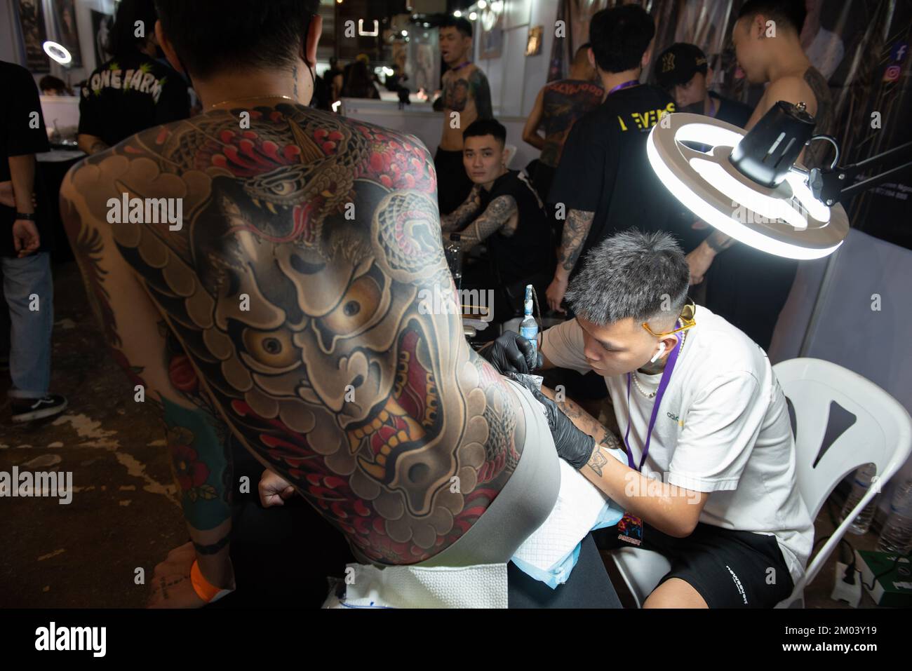 Tatuaje tailandã©s fotografías e imágenes de alta resolución - Página 4 - Alamy