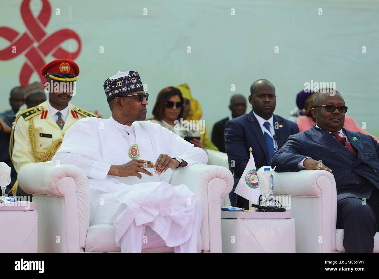El Presidente de Nigeria, Muhammadu Buhari, y el Presidente de Guinea