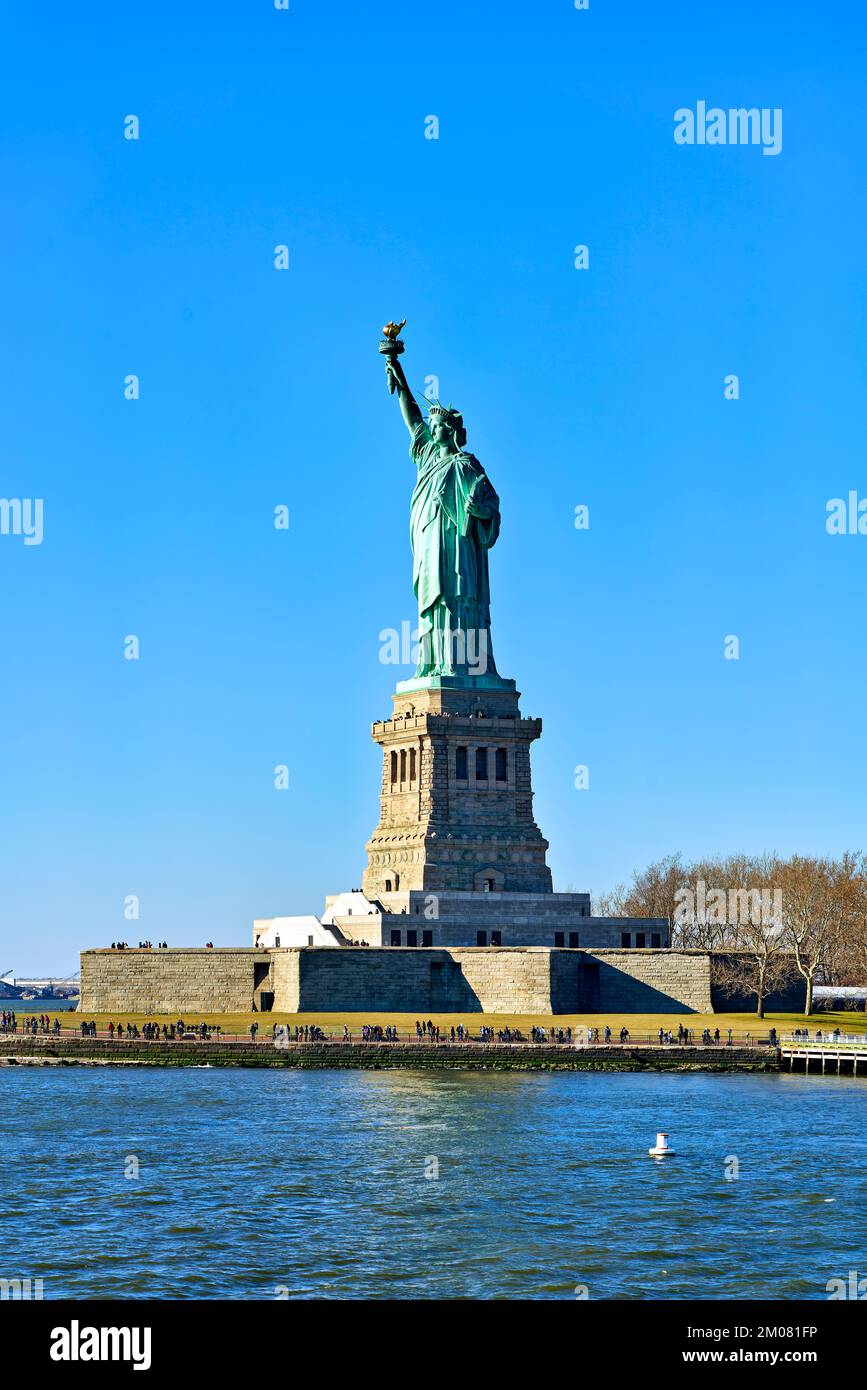 Nueva York. Manhattan. Estados Unidos. La Estatua de la Libertad en la Isla de la Libertad Foto de stock