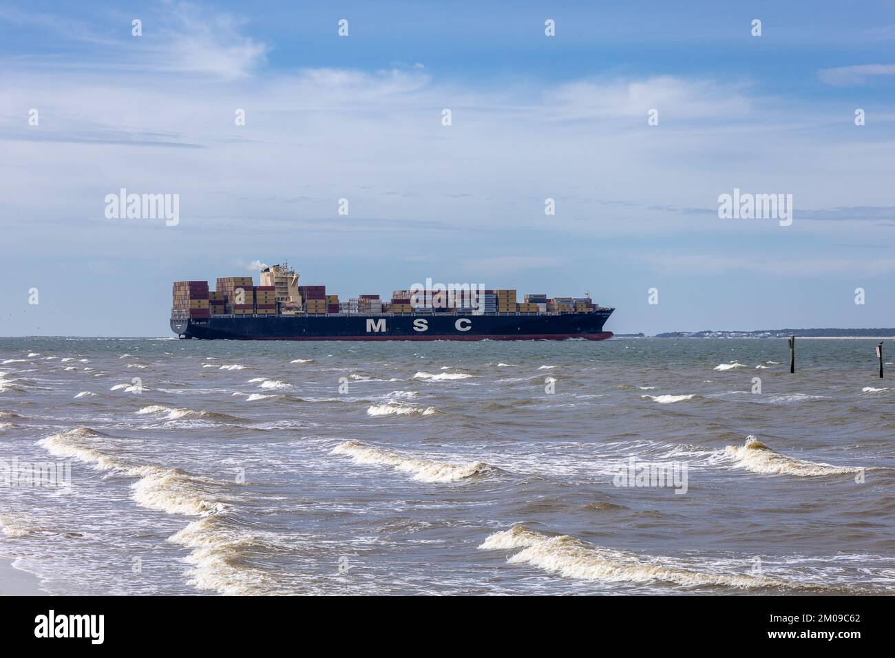 Buque de contenedores MSC en Mobile Point Alabama en ruta al Puerto de Mobile Estados Unidos de América Foto de stock