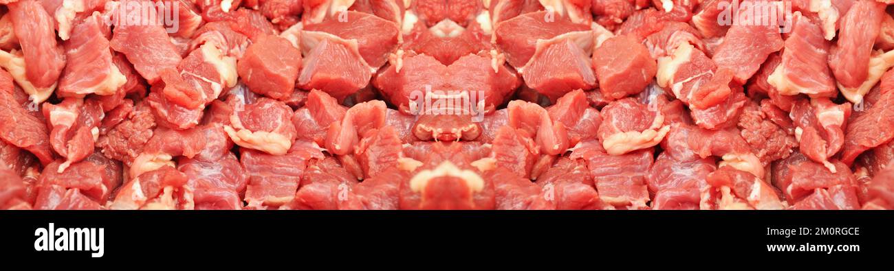 Carne de res cruda roja muy fresca, textura de carne de vaca roja Foto de stock
