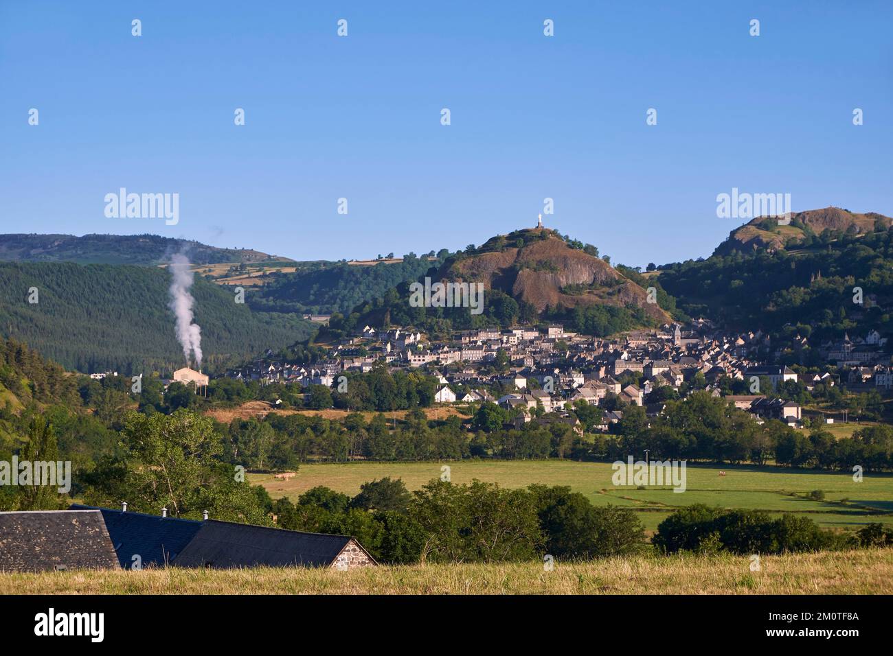 Francia, Cantal, los volcanes del parque natural regional de Auvernia