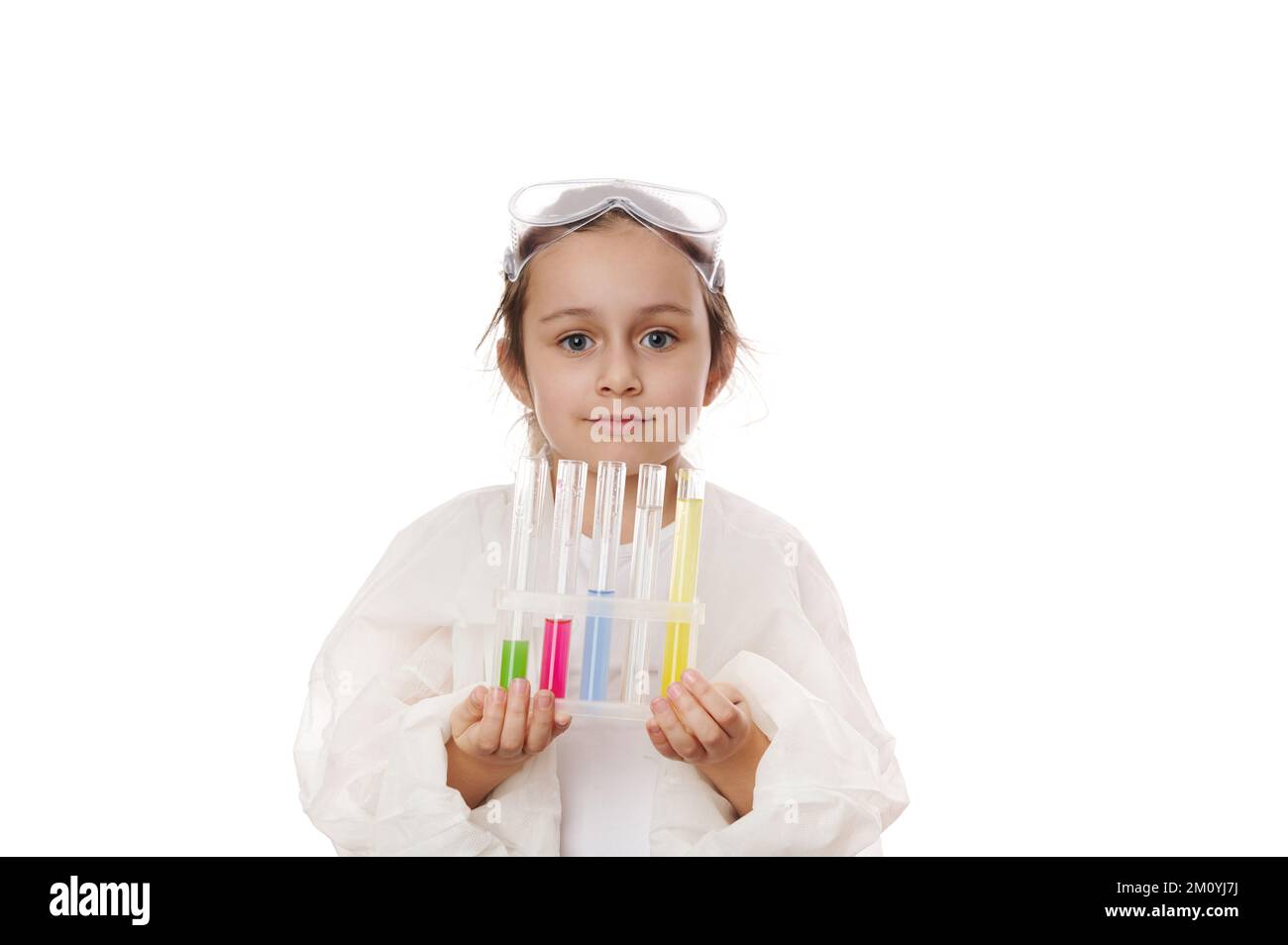 Bata de laboratorio para niños fotografías e imágenes de alta resolución -  Alamy