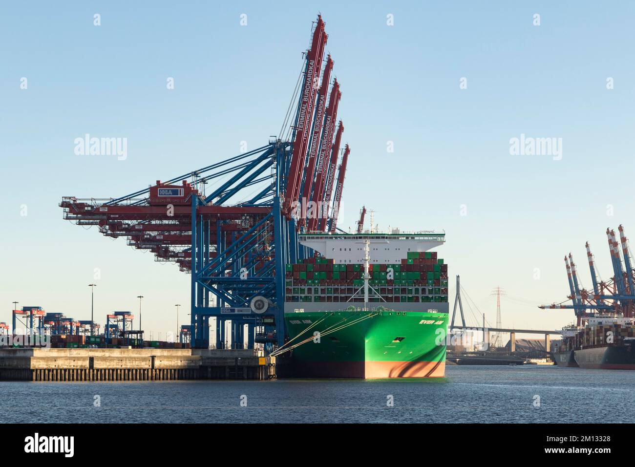 Ever AIM, buque contenedor de Evergreen