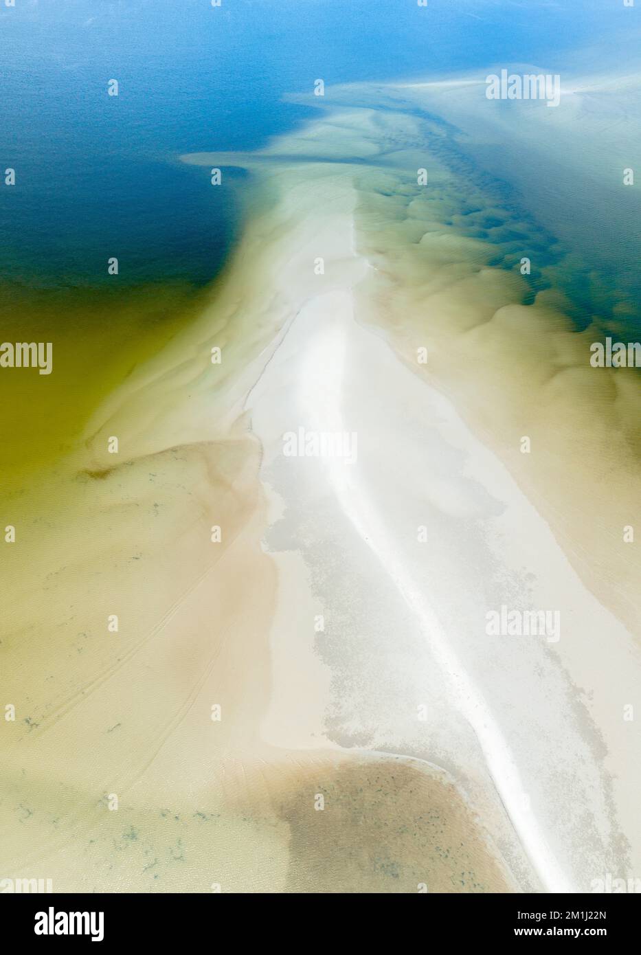 Vista aérea de bancos de arena en la playa de Yong Ling, Hat Yong Ling y Hat San, en Trang, Tailandia Foto de stock