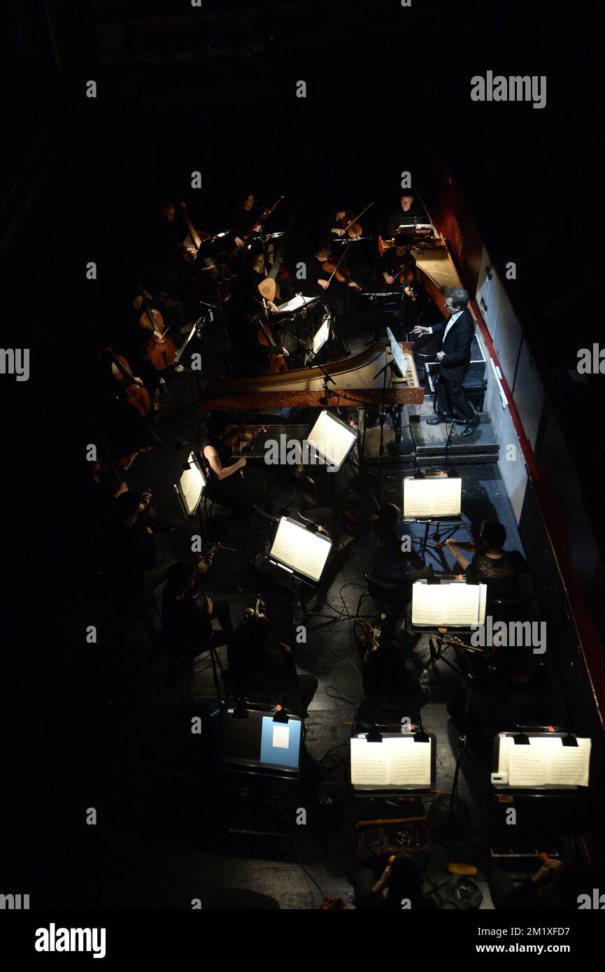 20150203 - BRUSELAS, BÉLGICA: La ilustración muestra una representación de 'Alcina' de George Frideric Handel, en una producción de la ópera belga De Munt-La Monnaie y la holandesa 'De Nationale Opera', en Bruselas, el martes 03 de febrero de 2015. BELGA FOTO ERIC LALMAND Foto de stock