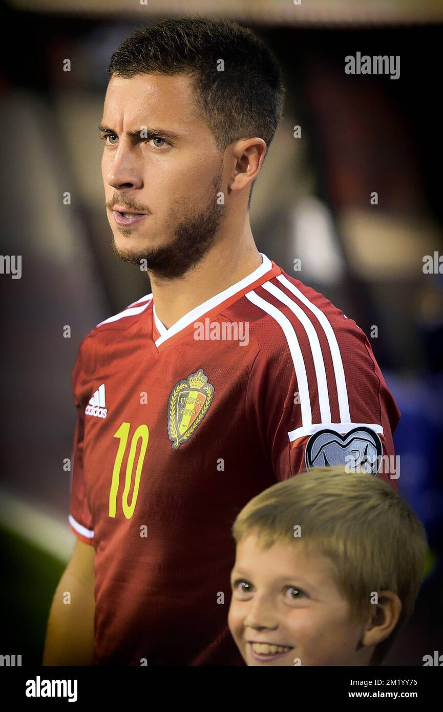 20150903 - BRUSELAS, BÉLGICA: Eden Hazard de Bélgica, fotografiado antes de  los partidos de clasificación de la Eurocopa 2016 entre el equipo nacional  belga de fútbol Red Devils y Bosnia y Herzegovina,