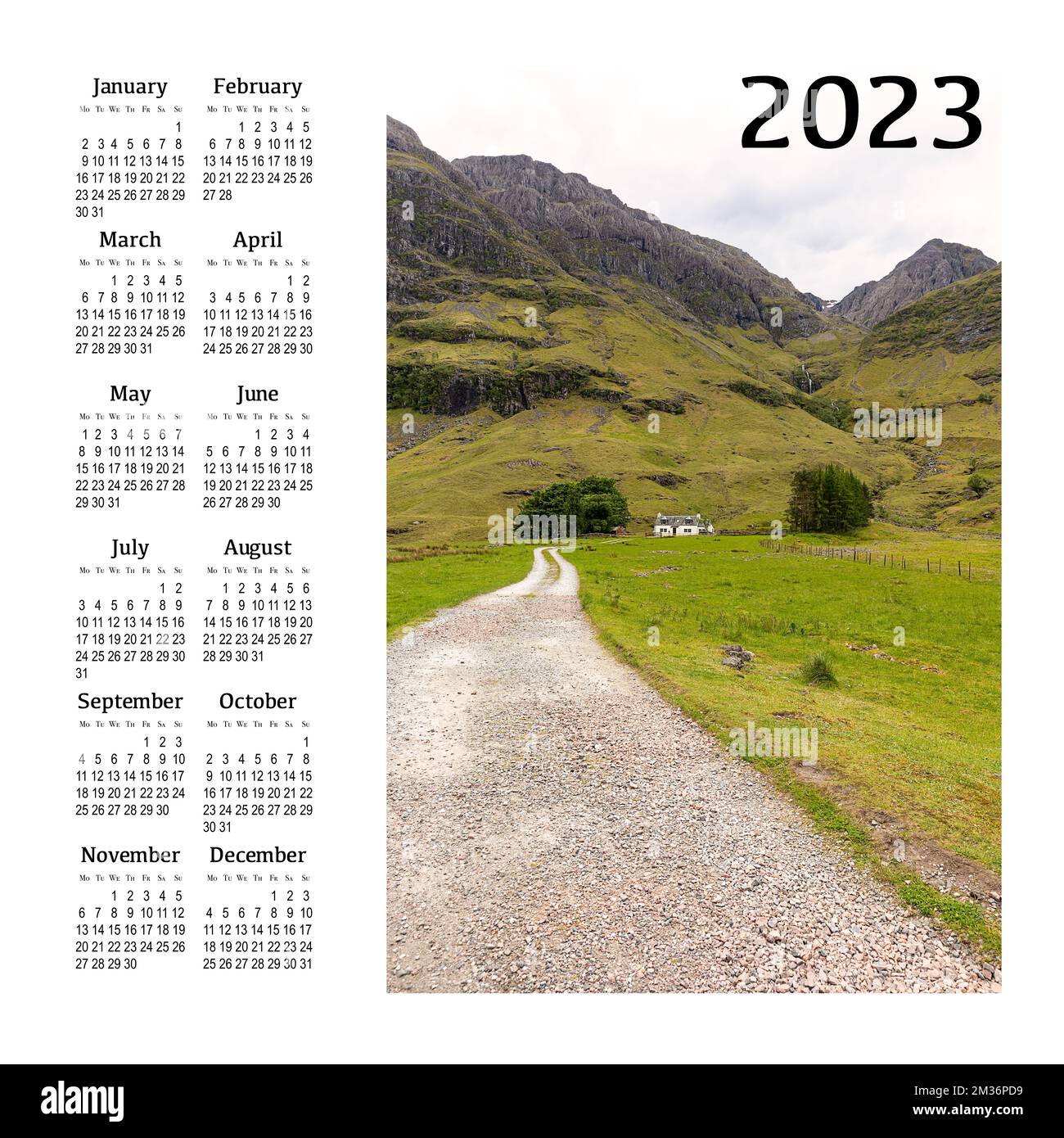 Calendario para 2023 sobre un fondo blanco para imprimir. Escocia, Gran Bretaña. Hermoso paisaje de montaña. Foto de stock