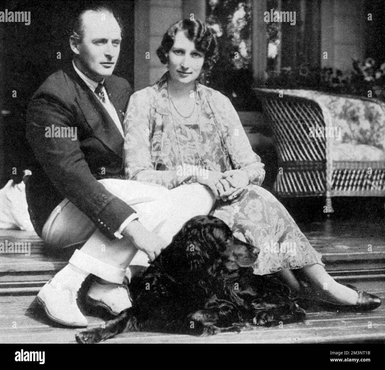 El príncipe heredero Olav de Noruega (1903 - 1991), más tarde el rey Olav V, con su esposa, la Princesa heredera, antes Princesa Marta de Suecia (1901 - 1954). Fecha: 1930 Foto de stock