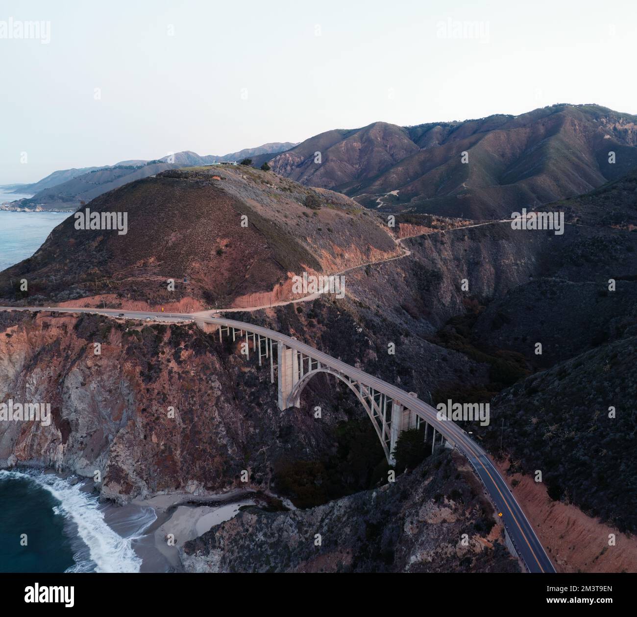 Puente Bixby en Big Sur California, aéreo. Foto de stock