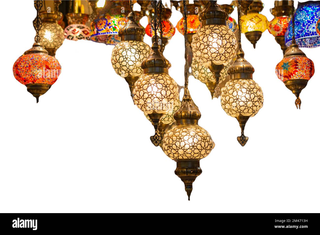 Lámparas otomanas de mosaico exótico en el Gran Bazar de Estambul, Turquía.  Compras. Regalos auténticos y recuerdos de viajes Fotografía de stock -  Alamy