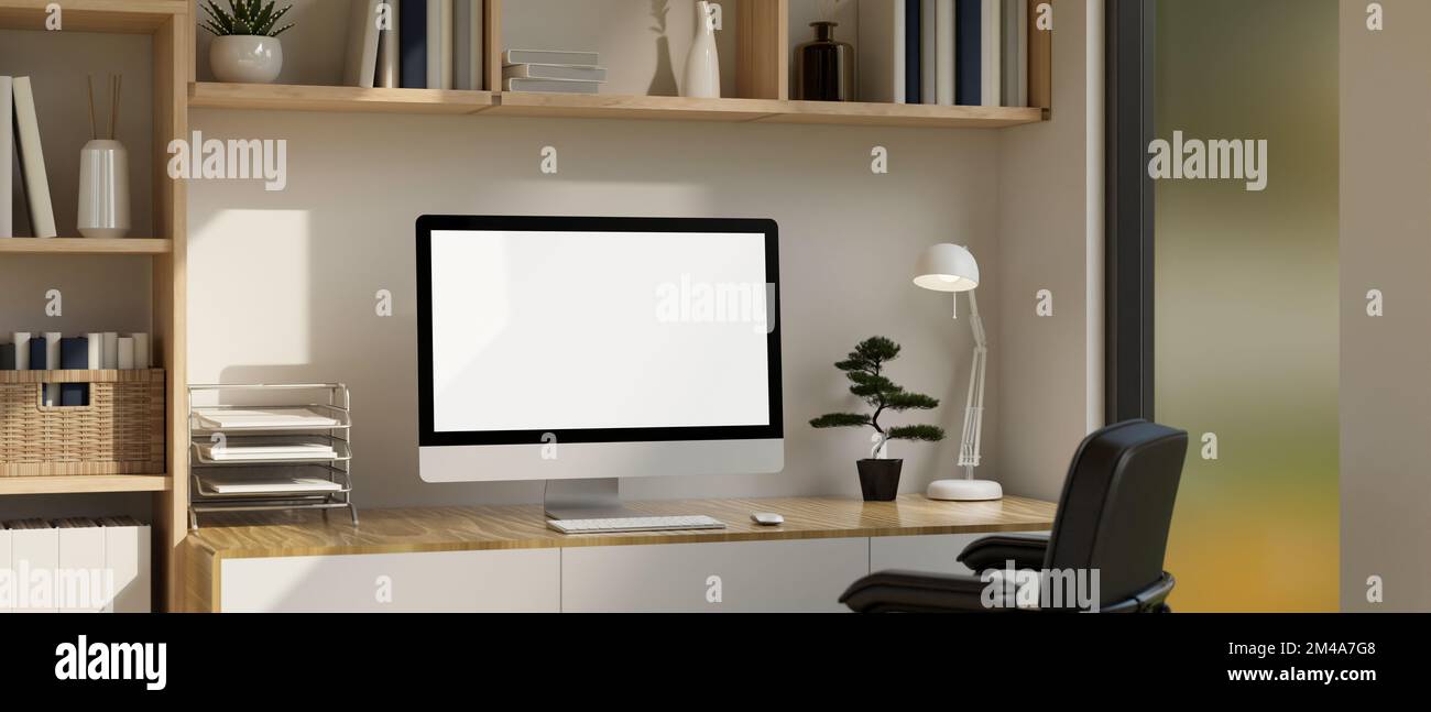 Espacio de trabajo minimalista con maqueta de computadora de escritorio de  PC, bandeja de documentos, lámpara de mesa y decoración en mesa de madera  mínima. renderizado 3d, ilustración 3d Fotografía de stock 