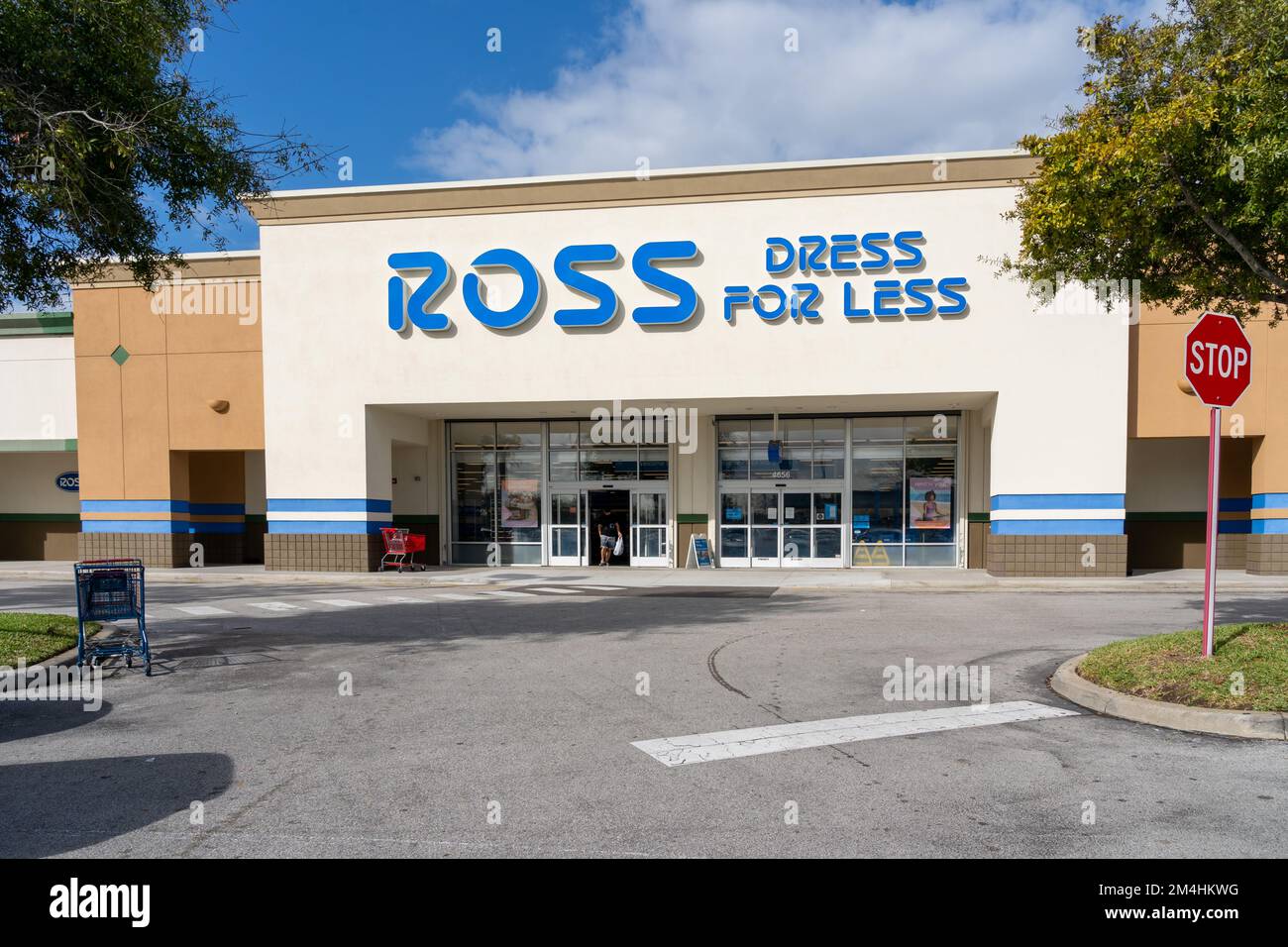Una tienda ross sale