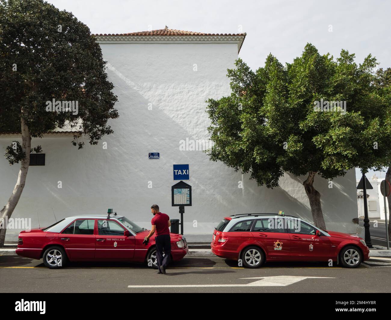 Taxi rank spain fotografías e imágenes de alta resolución - Alamy