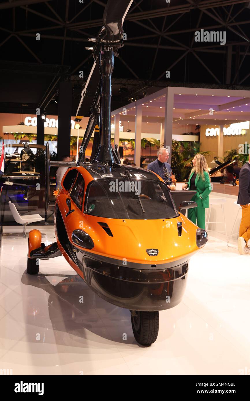 PAL-V: 'El primer coche volador real del mundo' en la Masters Expo de Ámsterdam, Países Bajos Foto de stock