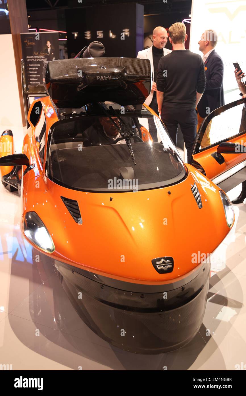 PAL-V: 'El primer coche volador real del mundo' en la Masters Expo de Ámsterdam, Países Bajos Foto de stock