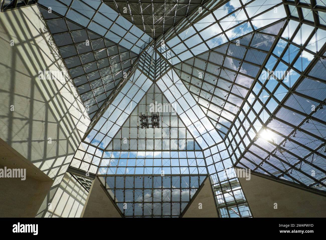 El Gran Salón dentro del Mudam (Museo de Arte Contemporáneo), Kirchberg, Luxemburgo Foto de stock