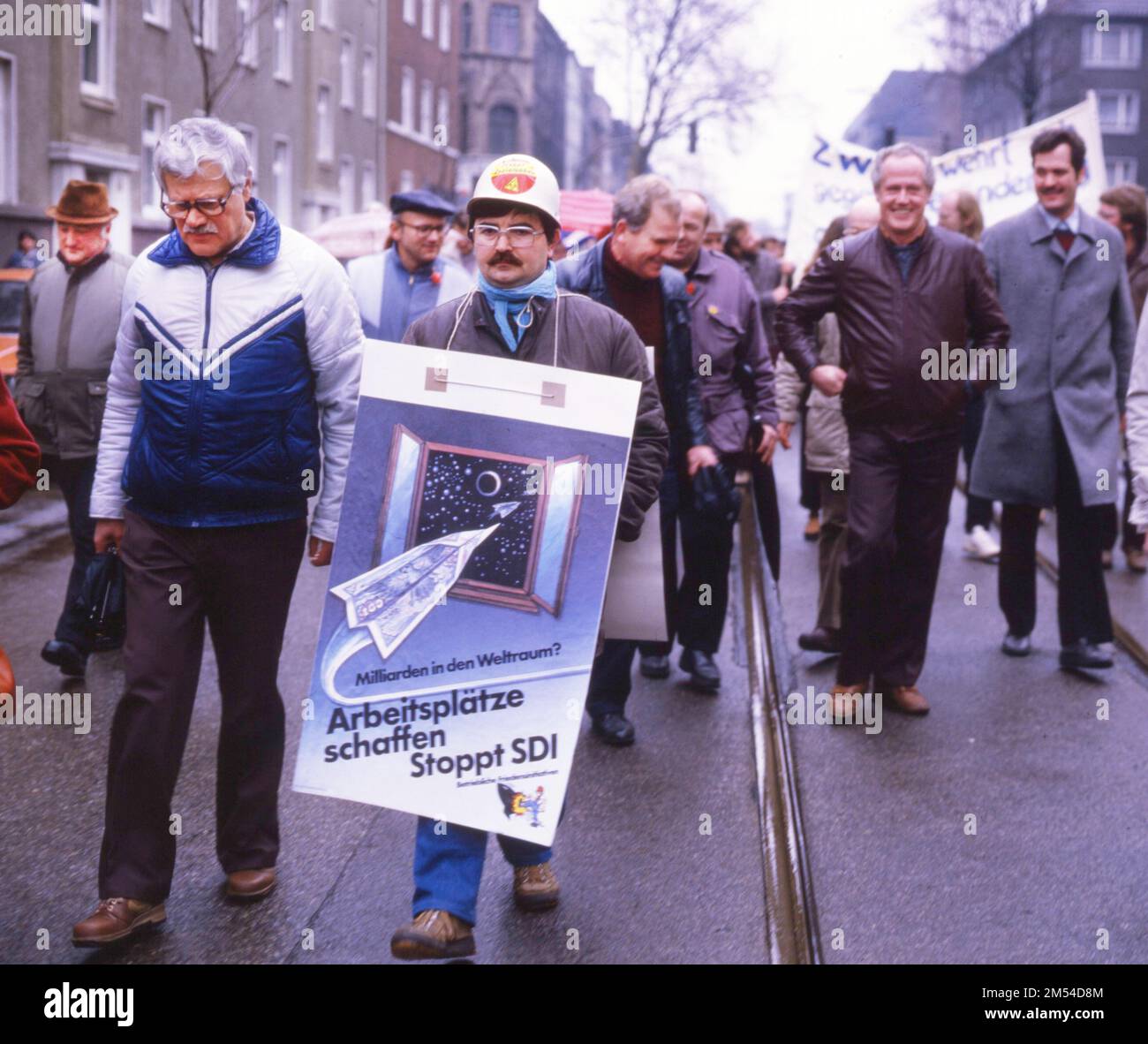 Siegen el 10 de octubre de 1985, Luwigsahafen el 14 de diciembre de 1985, Dortmund el 11 de diciembre de 1985 y el 19 de diciembre de 1985, la intención de modificar el apartado 116 Foto de stock