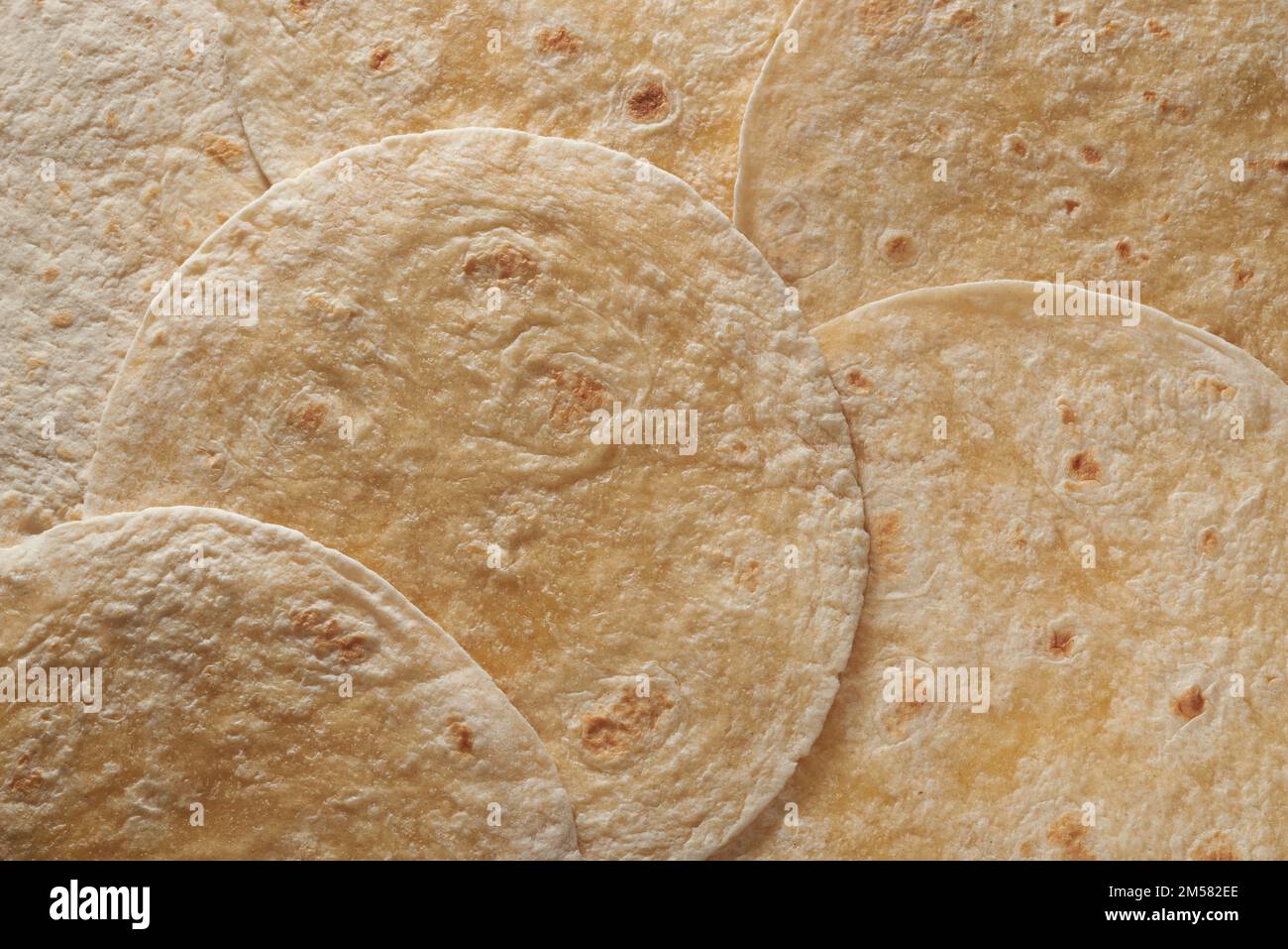 Tortillas mexicanas hechas de trigo o maíz desde arriba Fotografía de