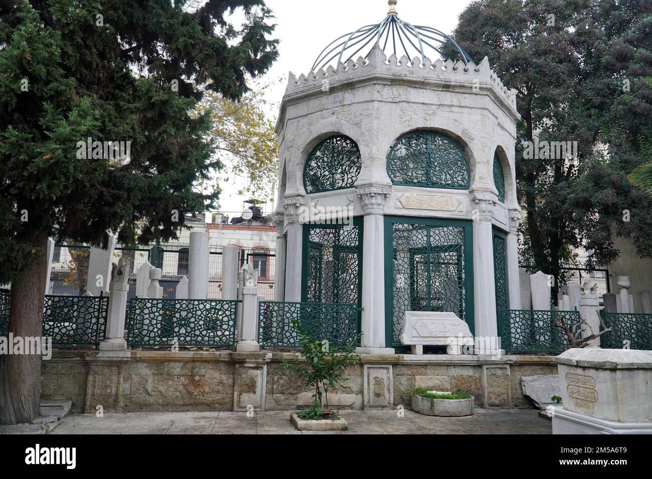 Turquía, Estambul, Divan Yolu, Koprulu Mehmed pasa medrese, el mausoleo Foto de stock