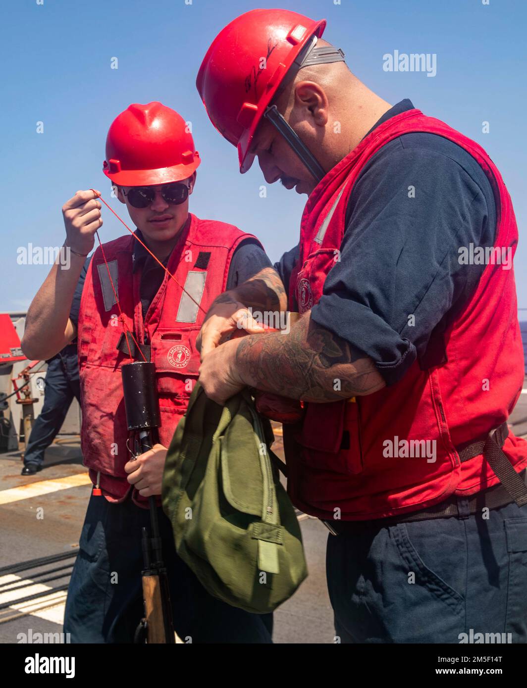 Clase 114 fotografías e imágenes de alta resolución - Página 2 - Alamy